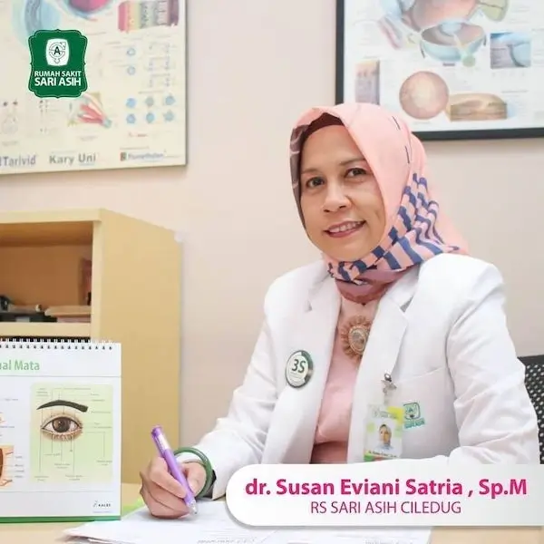 Ahli kesehatan mata